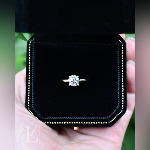 1.05 CT Lab Grown Round Solitaire in 14K Yellow Gold with White Prong Tips - Picture 4 of 8